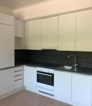 Terassilla & Parkkipaikalla شقة